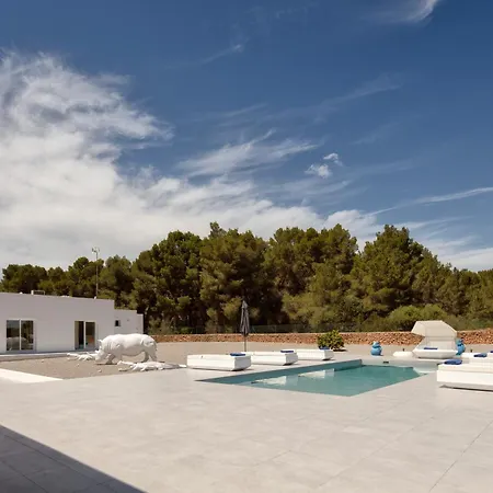 Boutique Plana Villa *