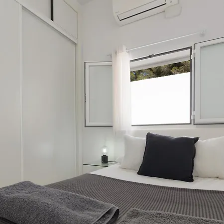 Boutique Plana Villa